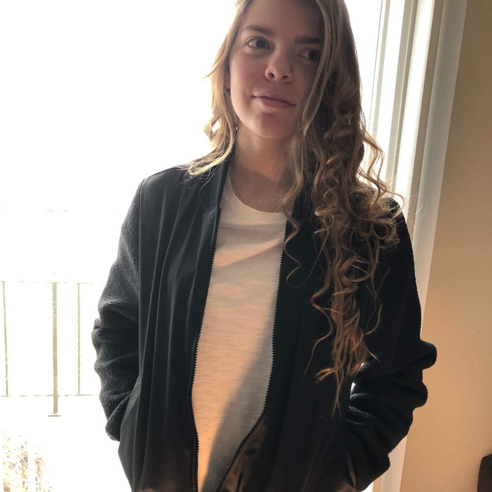 Jacket - Picture 3 of 3
